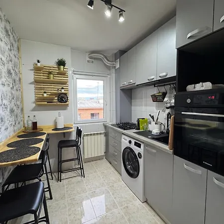 Palace Of Parliament View By Chr Luxury Apartment Bucharest