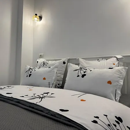 公寓 Palace Of Parliament View By Chr Luxury *