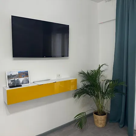 Palace Of Parliament View By Chr Luxury Apartment Bucharest