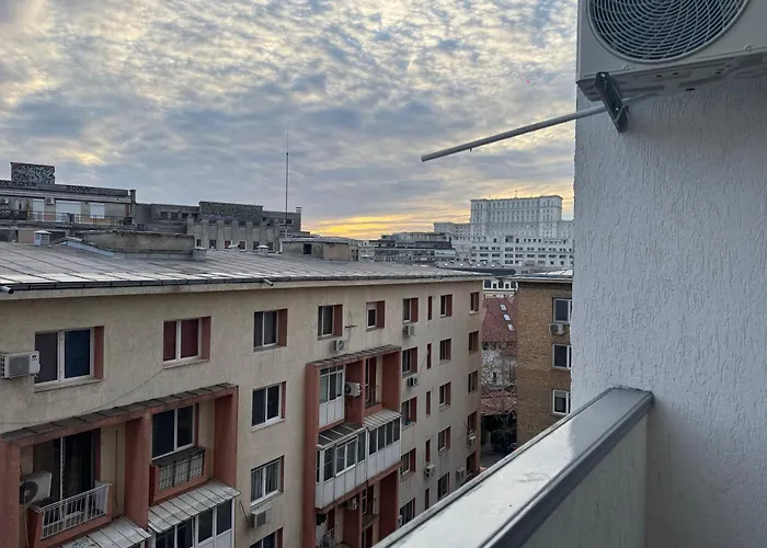 Palace Of Parliament View By Chr Luxury *